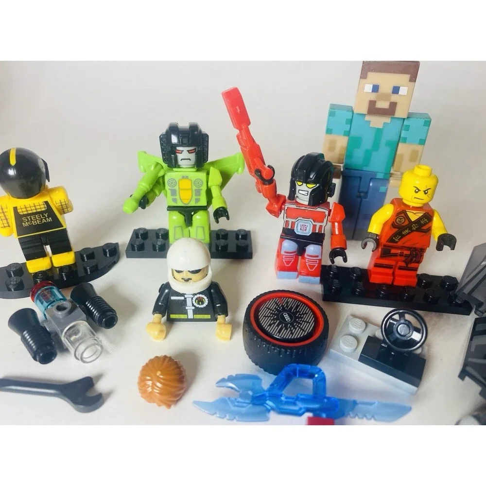 Toy Lot LEGO Kre-o Minifigures Torsos Heads Weapon Steelers Audi Transformers - Picture 5 of 12